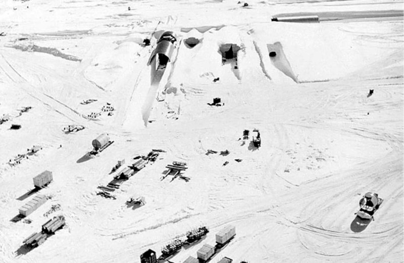 Военная база США Camp Century