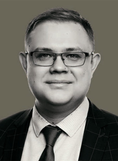 Краеу́гольная экономика