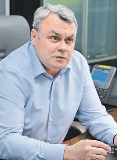 «Кто прошлое только помнит — рискует застрять в нем, но кто его забывает — обречен повторить ту же ошибку»