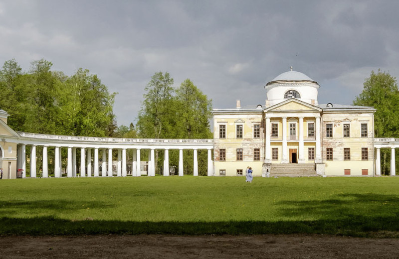 Дворцы в эпоху перемен