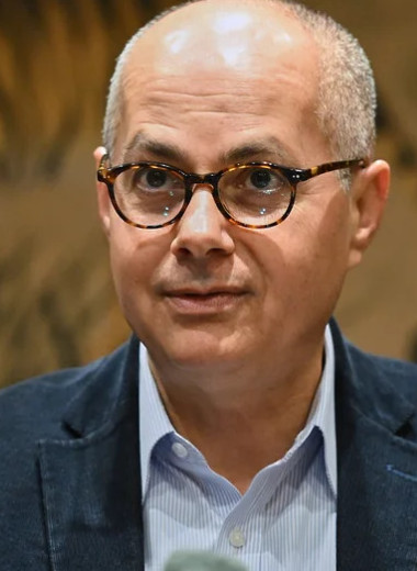 Вода из пустыни и термометр для клетки