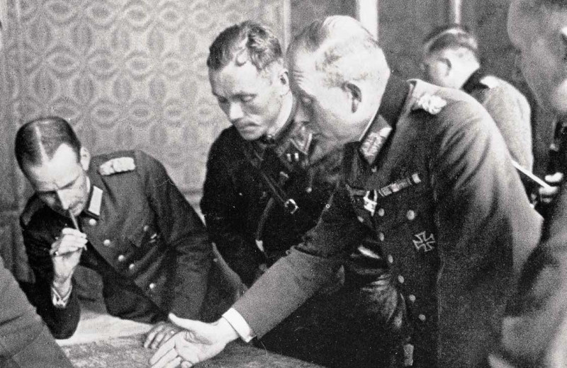 Переговоры советских и немецких офицеров о разделе Польши