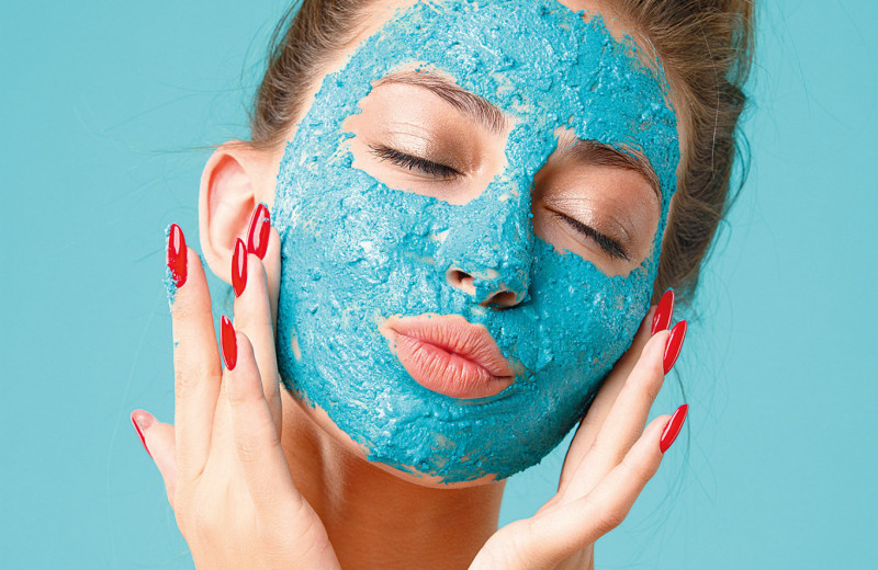 6 проблем со здоровьем, из-за которых шелушится кожа на лице