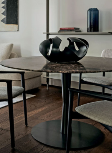 За рамками монохрома