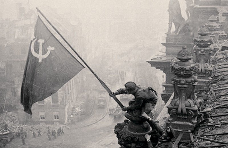 Русские в Берлине весной 1945 г.