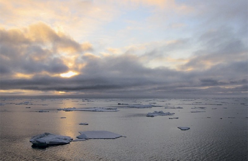 Поток метана от арктических морей: Взгляд из космоса