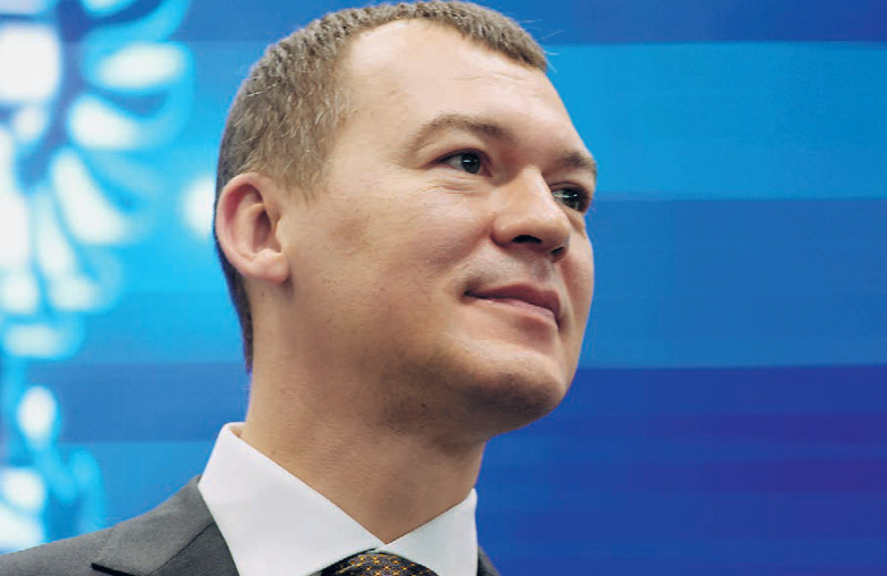 Михаил Дегтярев: Наше место за столом, а не в передней!