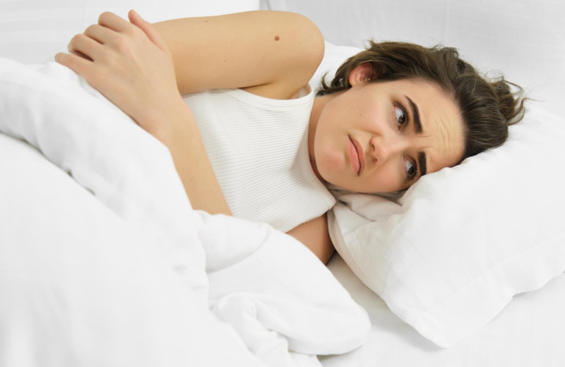 Вы тоже с этим сталкивались: почему, лежа на подушке, слышно собственное сердцебиение