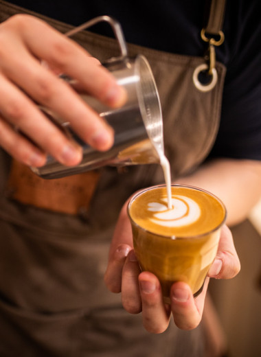 Британская сеть кофеен обучает заключенных навыкам бариста. Это помогает им найти работу и вернуться к нормальной жизни