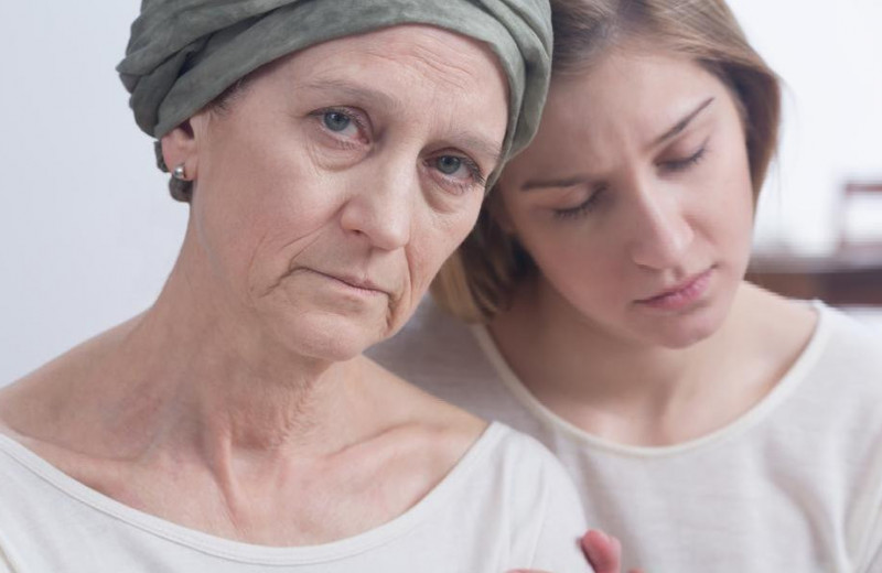 Как пережить рак у близкого человека: личная история врача и рекомендации