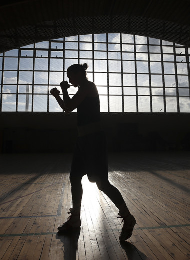 Бьешь как девчонка: как российский женский бокс отвоевывает место в мировом спорте