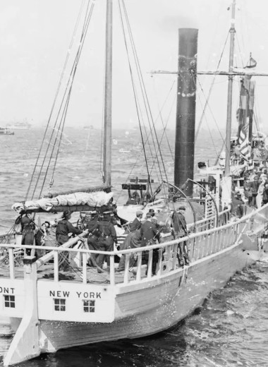 Как художник-неудачник придумал пароход и чуть не победил Британию на море