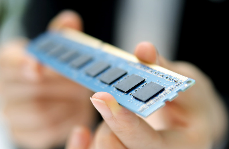DRAMатичный эпизод: рост цен на чипы памяти оживил их вторичный рынок в России