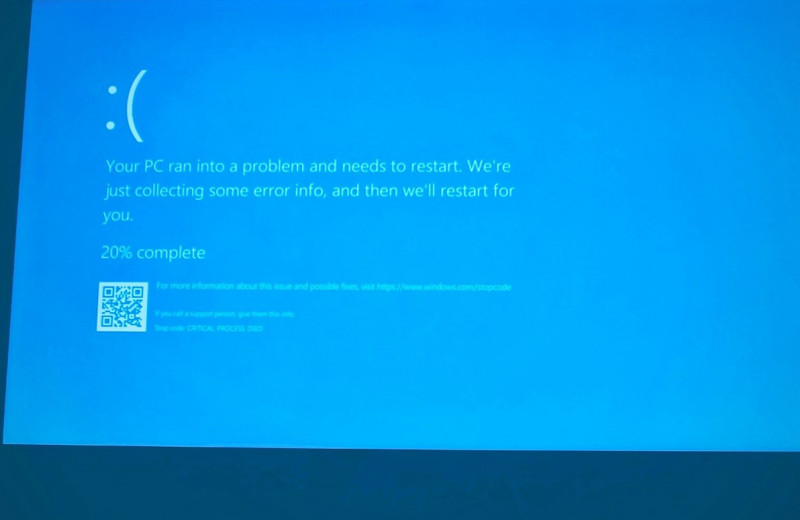 Пугающая ошибка на Windows: что такое синий экран смерти и как его исправить