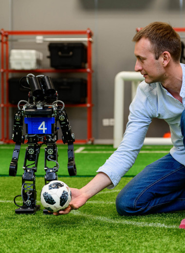 Андроид-чемпион: как устроен чемпионат мира по футболу среди роботов