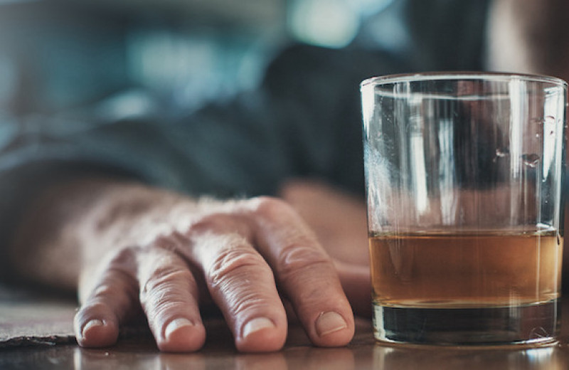 Алкоголизм в наследство: как семейные сценарии влияют на зависимость