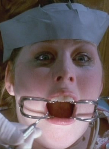 11 фильмов ужасов о зубах и дантистах