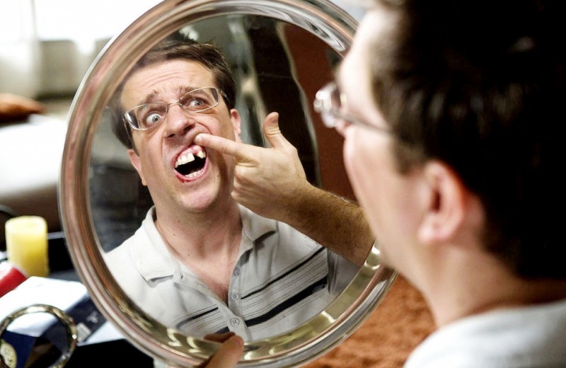 12 привычек, которые ненавидят твои зубы (пора от них избавится)