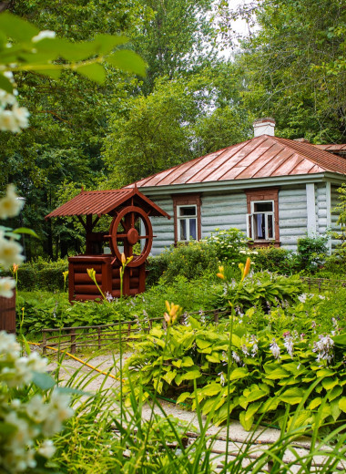 Где отдохнуть на природе: 10 садов Москвы и Подмосковья