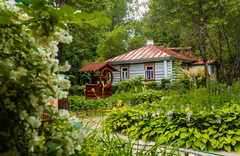 Где отдохнуть на природе: 10 садов Москвы и Подмосковья