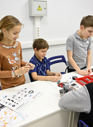 Дети и роботы: почему робототехникой стоит заниматься с малых лет