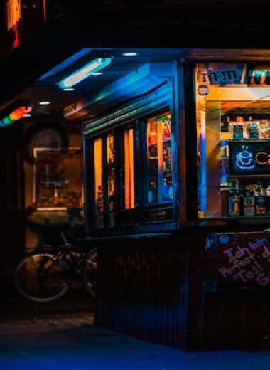 Ночной дожор: где в России бизнес работает, пока все спят