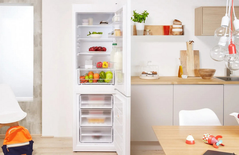 Как разморозить двухкамерный холодильник: инструкция по шагам