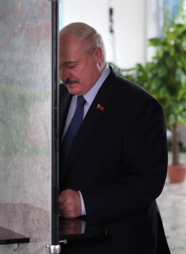 «Будет президент утка-инвалид»: сможет ли Лукашенко сохранить теперь власть