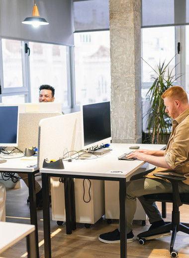 Личные границы, честность и смысл: что важно зумерам при выборе работодателя