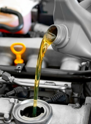 Как обманывают на СТО при замене масла. Эксперты рассказали о новой схеме