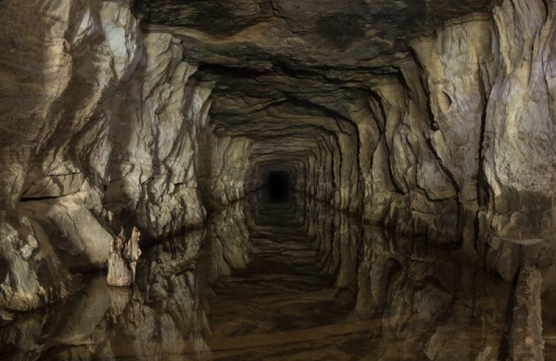 8 красивых и странных подземных городов