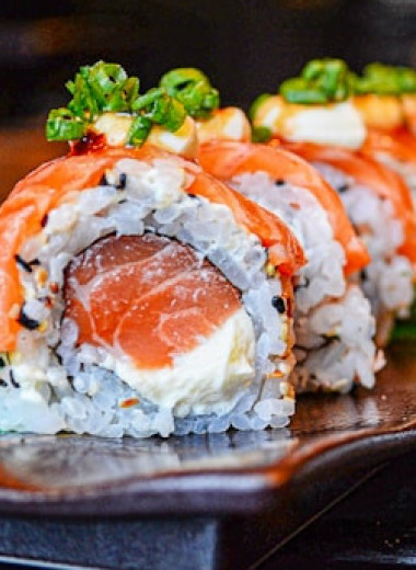 Суши: полезный выбор или переоцененный фастфуд?