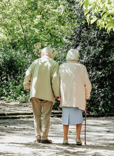 Почему у пожилых людей уменьшается рост?