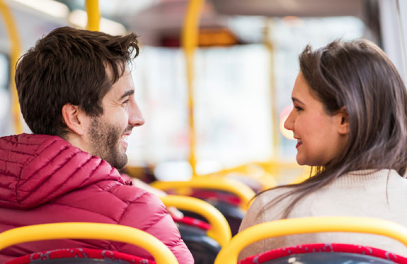 Англичанка два года искала незнакомца, улыбнувшегося ей в автобусе. И нашла его