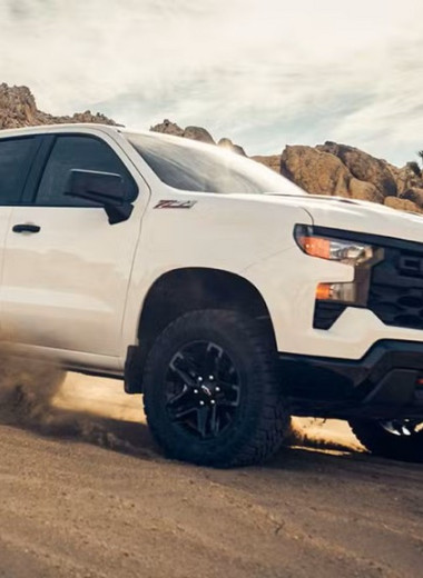 Chevrolet Silverado: бездорожный бунтарь или городской стиляга?
