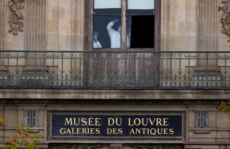 Ограбление за семь минут: все, что нужно знать про кражу драгоценностей из Лувра
