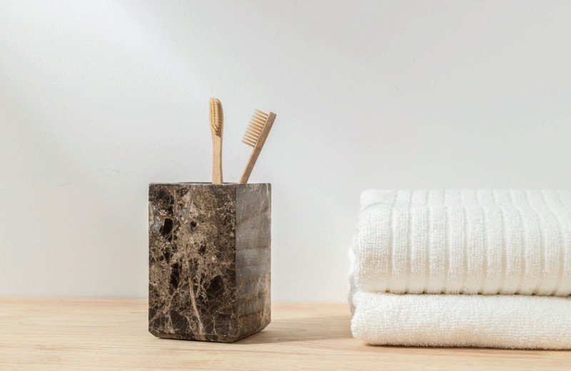 Бритва, полотенце, фен и еще 7 вещей, которые не стоит хранить в ванной - они не терпят влажную среду