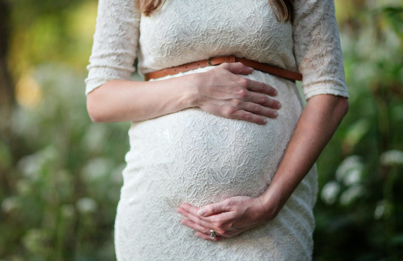 Сигнал SOS или норма: всё о выделениях при беременности