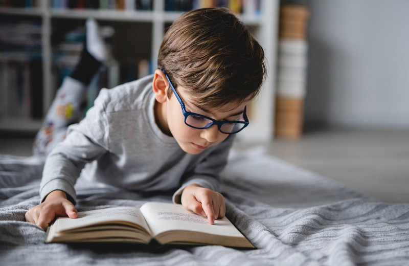 Любящие читать дети имеют больший мозг, благодаря этому они становятся более счастливыми и умными подростками