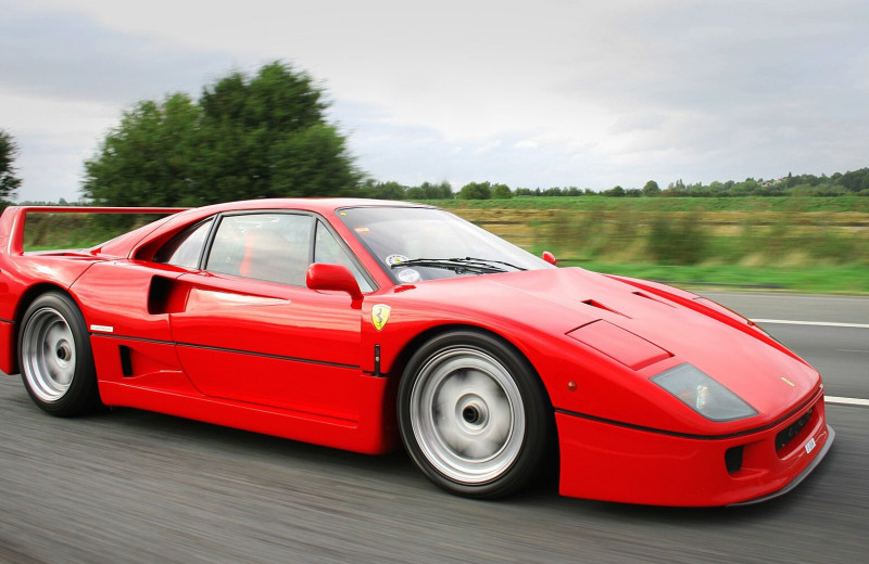 Дьявол во плоти Ferrari F40 или как обогнать Porsche и умереть