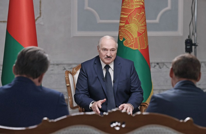 Зачем Россия все простила Лукашенко