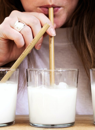 Может ли человек всю жизнь питаться лишь грудным молоком