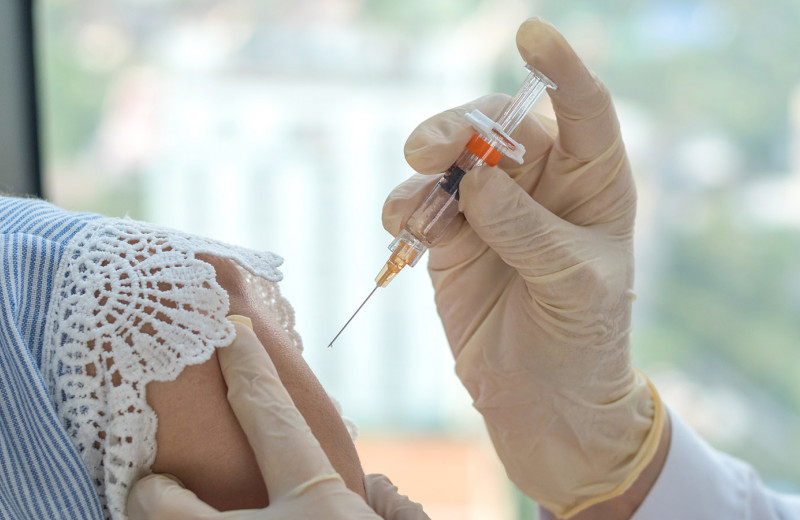 Почему женщины в России умирают от рака шейки матки, хотя есть эффективная вакцина