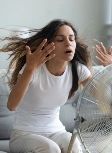 Как правильно переживать жару: 8 лайфхаков от врача
