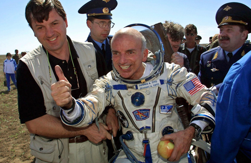 Пять космических туристов, слетавших в космос веселья ради