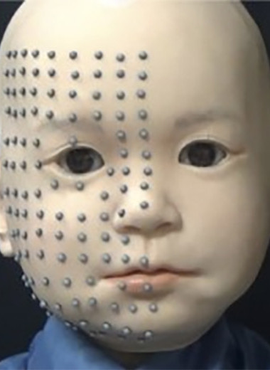 Человекоподобных роботов выдали слишком простые движения кожи лица