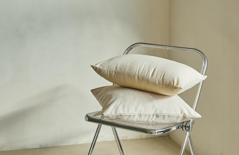 Как часто нужно стирать подушки: совет, который мы привыкли игнорировать