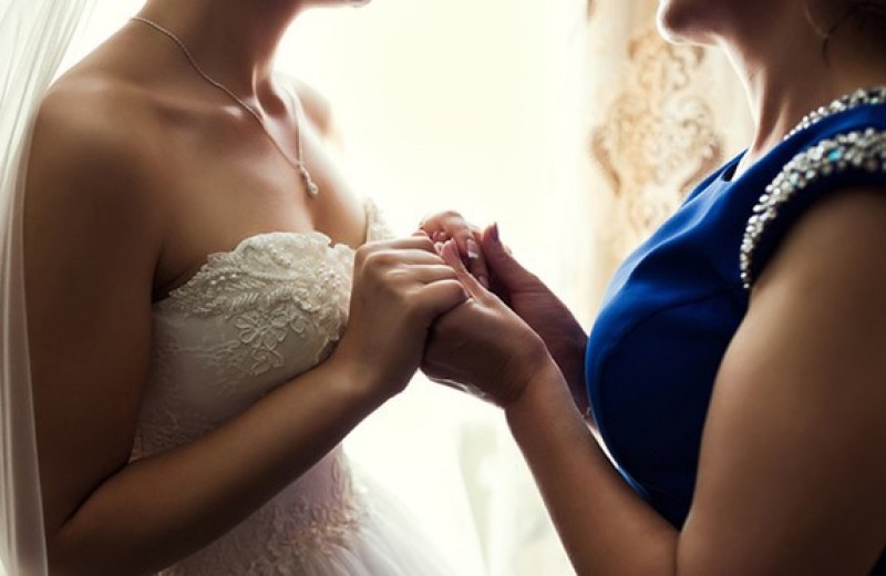 Перед свадьбой: как нейтрализовать токсичную мать невесты?