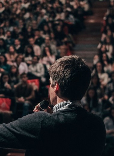 Улучшение дикции: 9 советов, как стать настоящим оратором