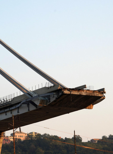 Почему разрушаются мосты: 5 причин и примеров